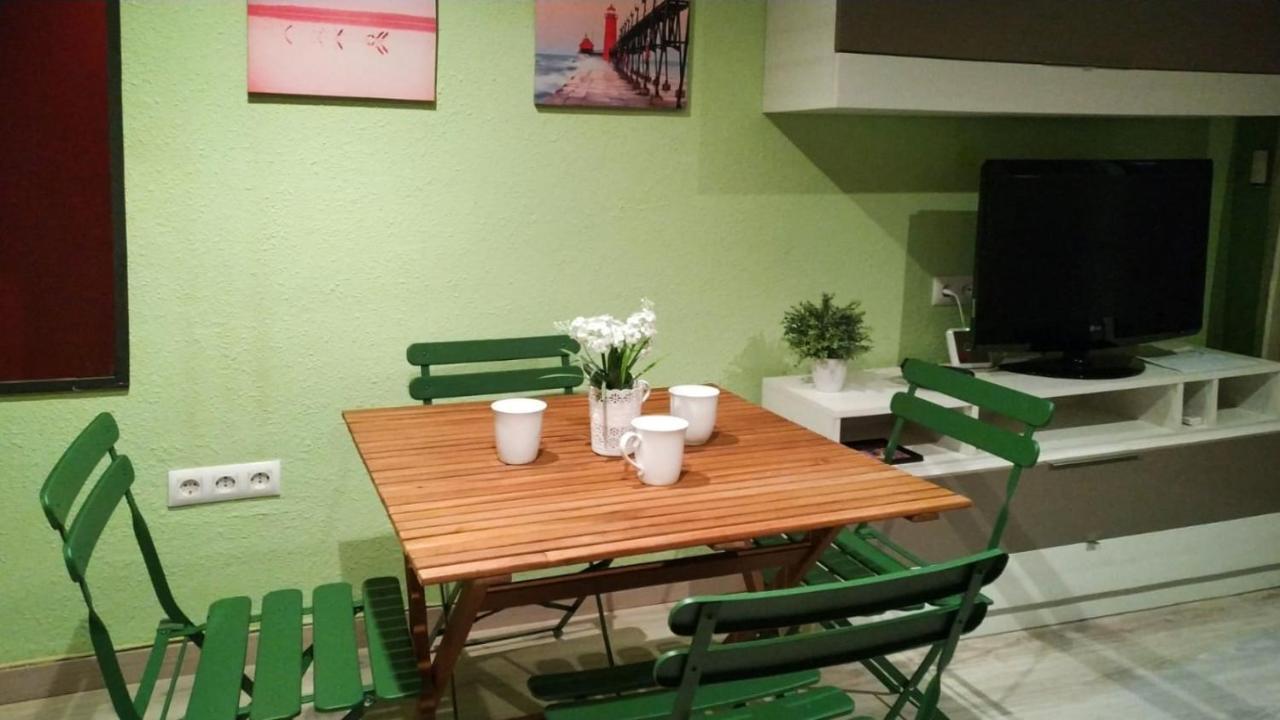 Sunflat Holidays Vila Beach Economic Aparment 캠브릴스 외부 사진
